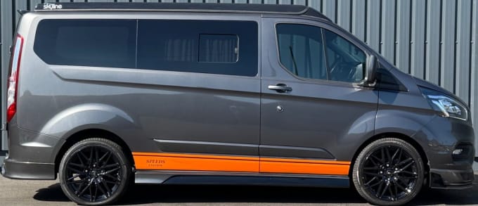 2025 Ford Transit Custom