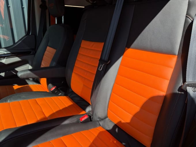 2025 Ford Transit Custom