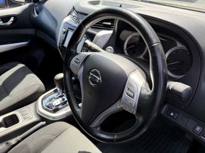 2025 Nissan Navara