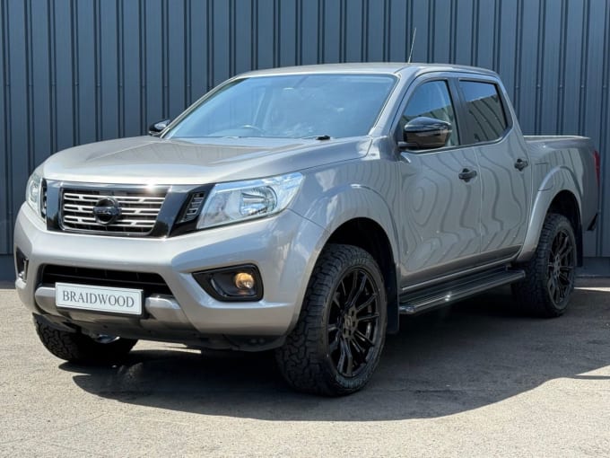 2025 Nissan Navara