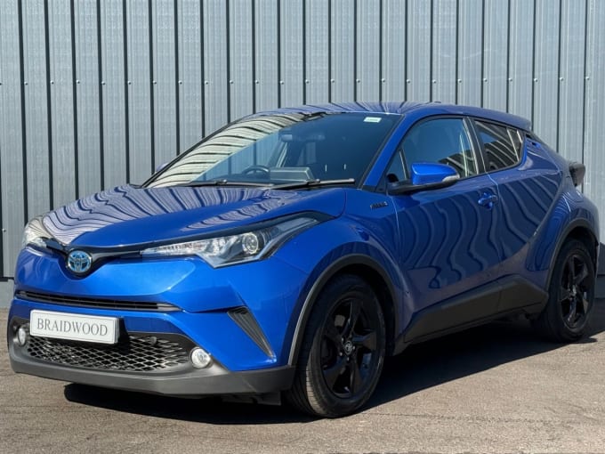 2025 Toyota C-hr