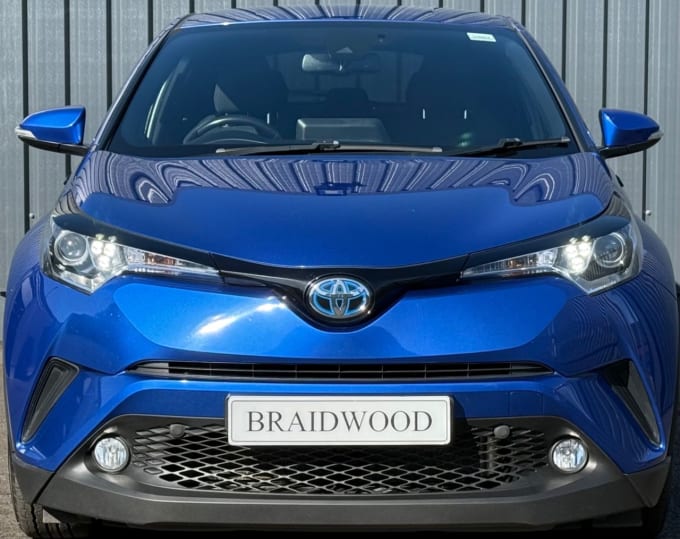 2025 Toyota C-hr