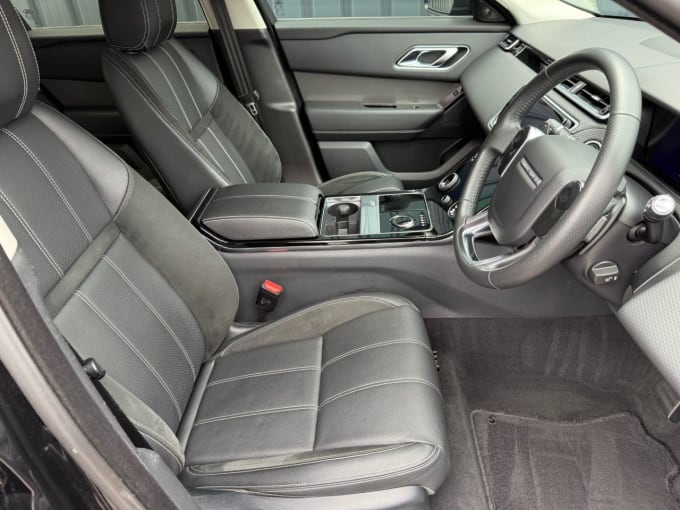 2025 Land Rover Range Rover Velar