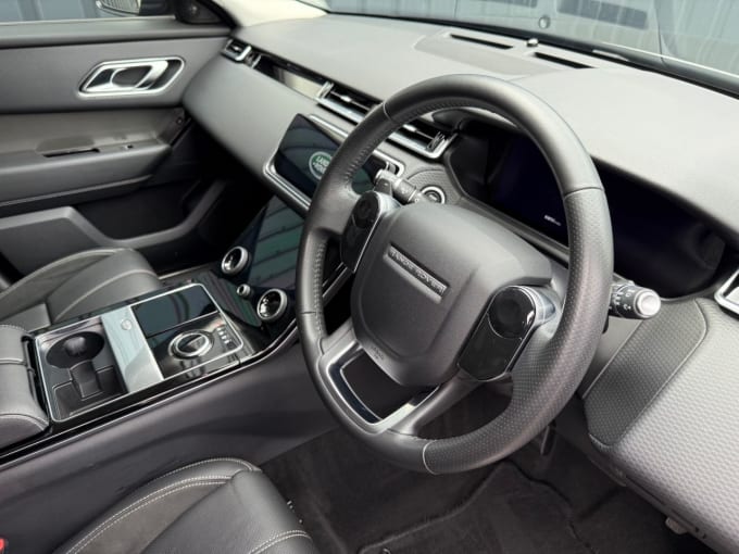 2025 Land Rover Range Rover Velar