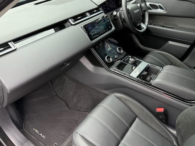 2025 Land Rover Range Rover Velar