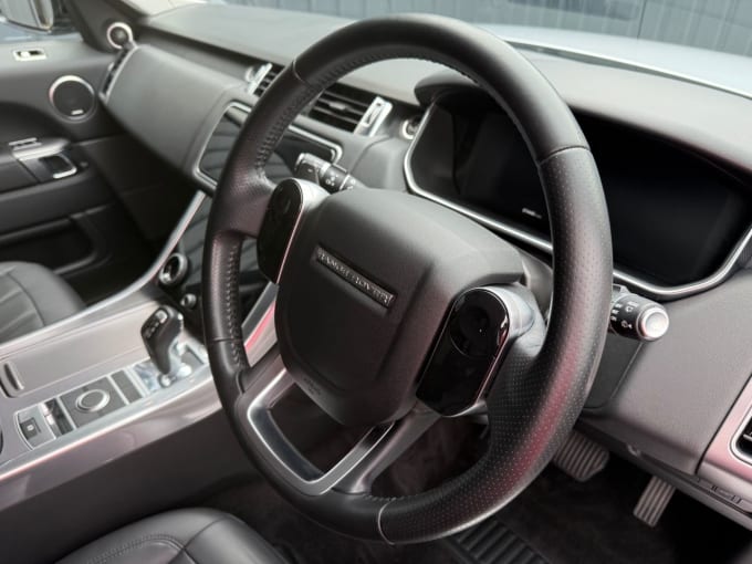 2025 Land Rover Range Rover Sport