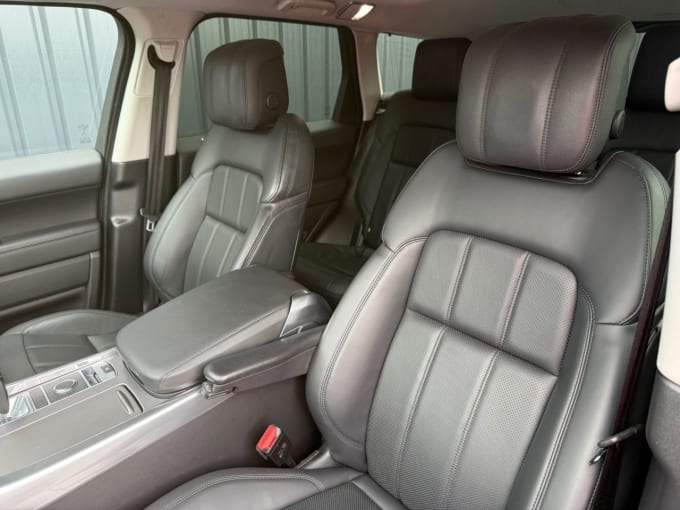 2025 Land Rover Range Rover Sport