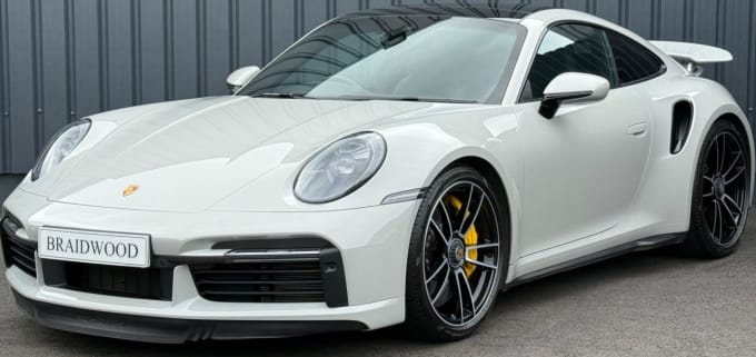 2025 Porsche 911