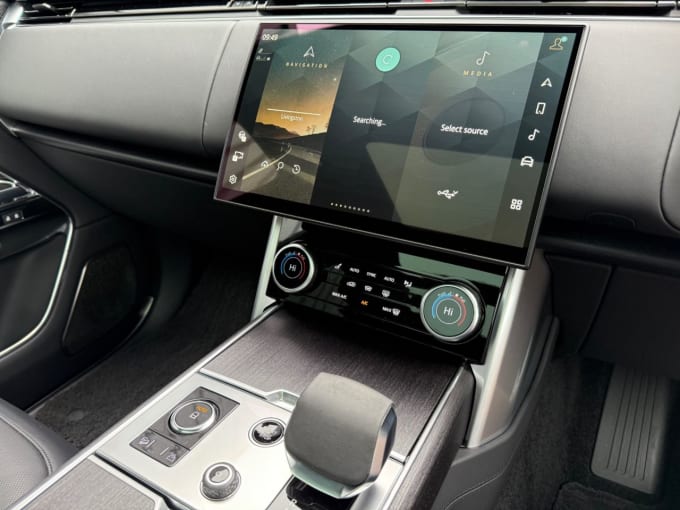 2025 Land Rover Range Rover