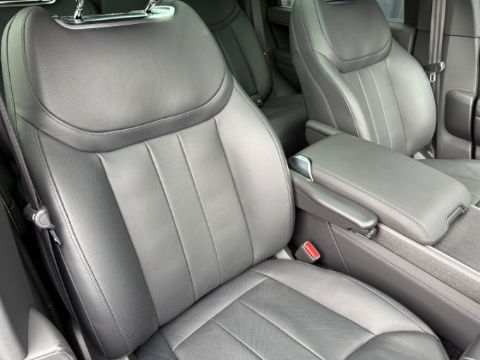 2025 Land Rover Range Rover