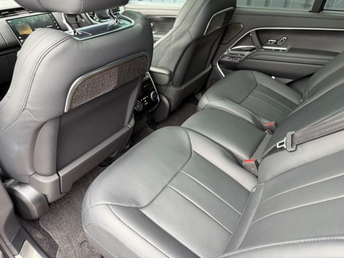 2025 Land Rover Range Rover