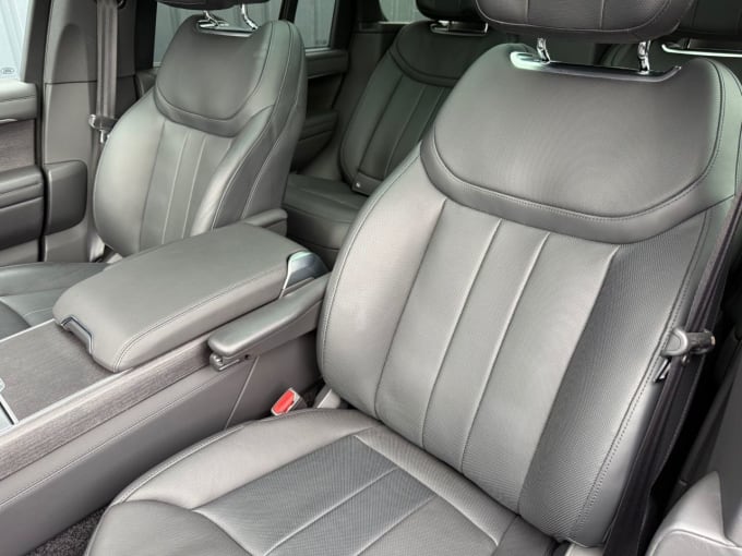 2025 Land Rover Range Rover