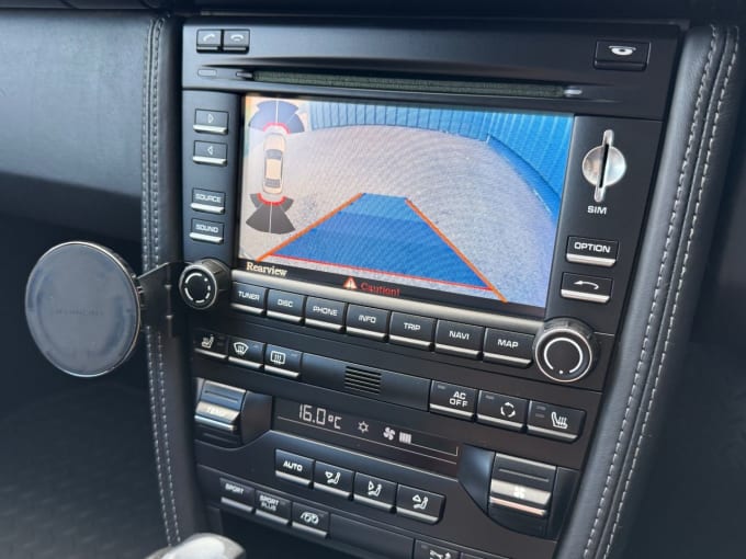 2025 Porsche Cayman