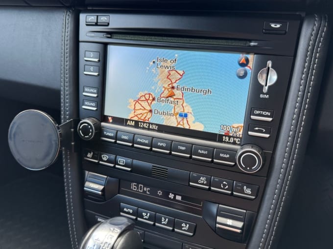 2025 Porsche Cayman