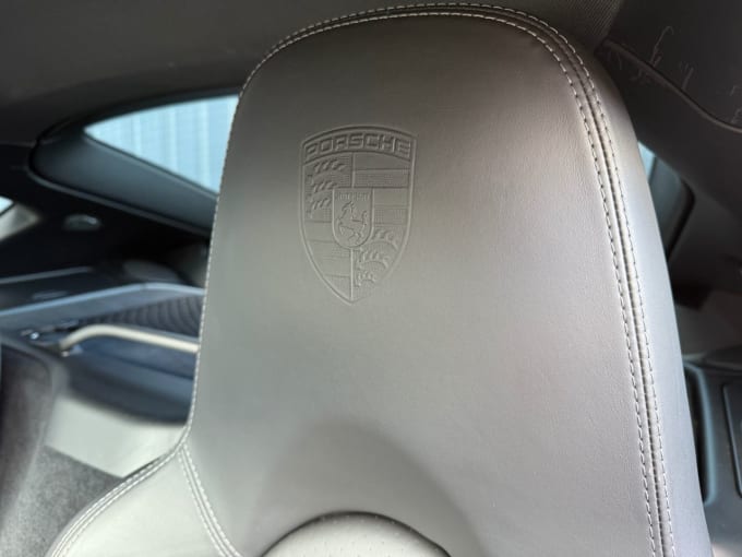 2025 Porsche Cayman