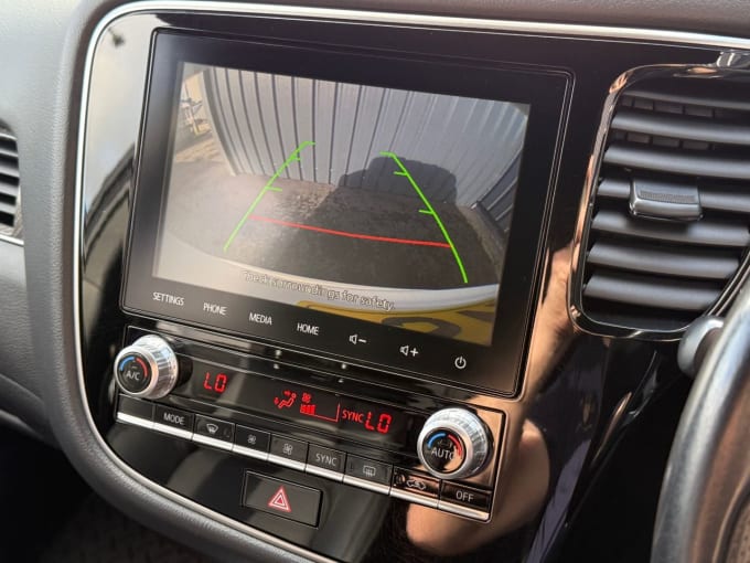 2025 Mitsubishi Outlander