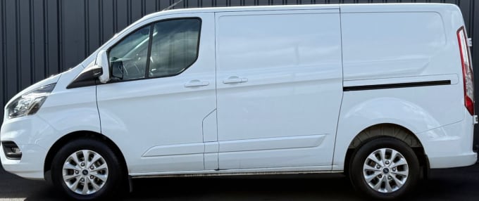 2025 Ford Transit Custom