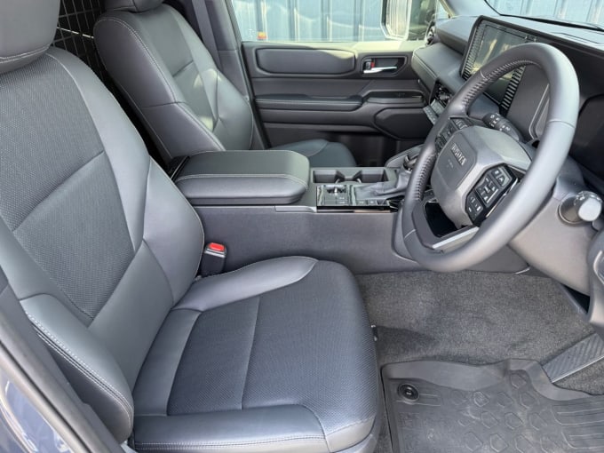 2025 Toyota Land Cruiser