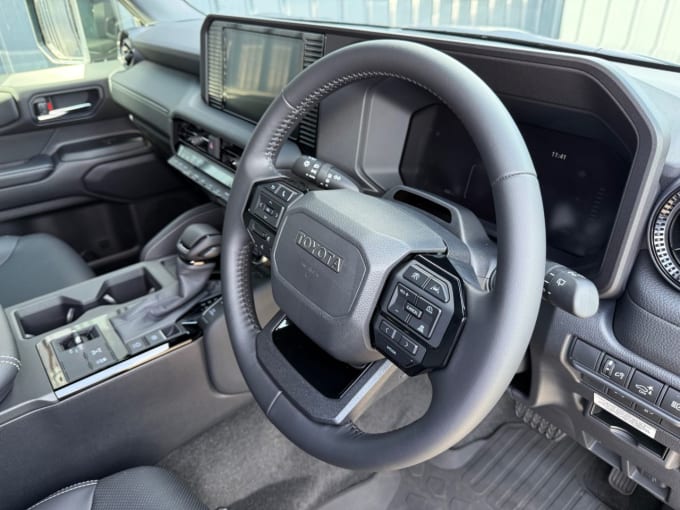 2025 Toyota Land Cruiser