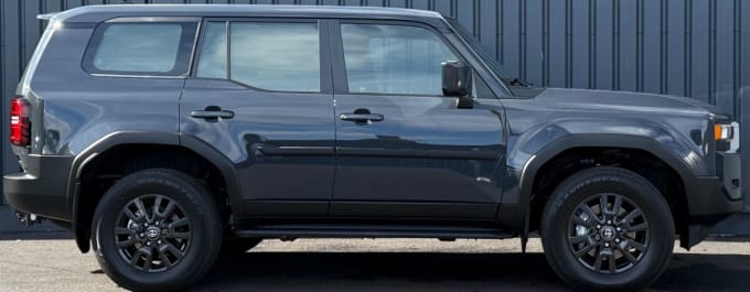 2025 Toyota Land Cruiser