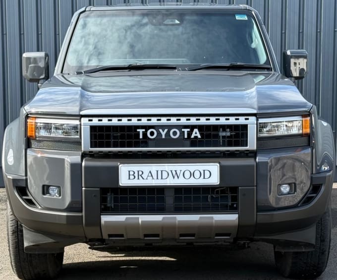 2025 Toyota Land Cruiser