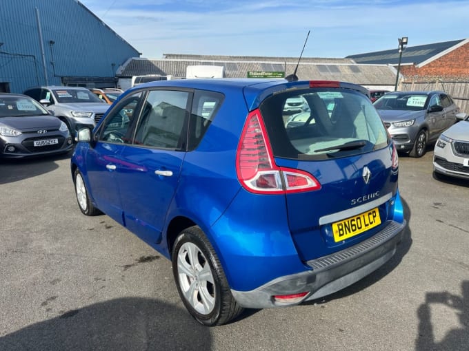 2025 Renault Scenic