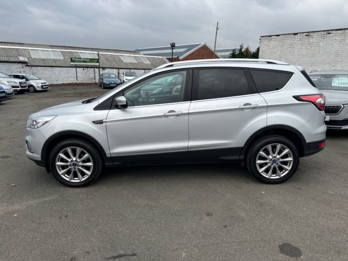 2025 Ford Kuga