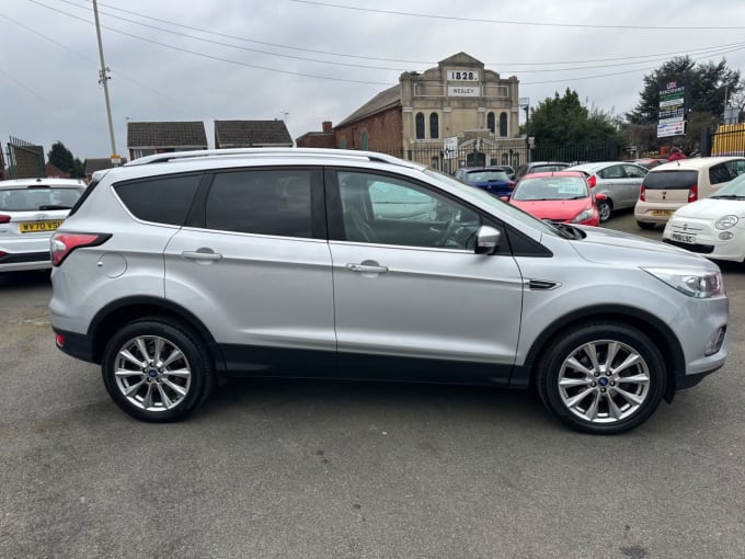 2025 Ford Kuga