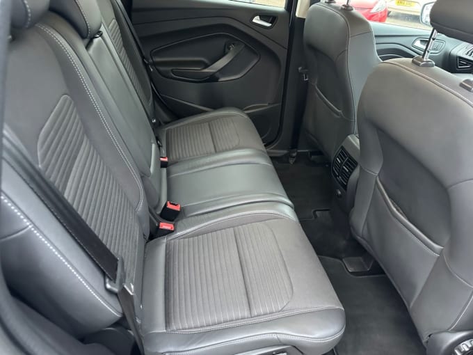 2025 Ford Kuga