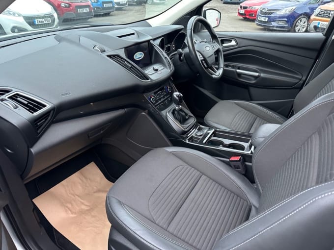 2025 Ford Kuga