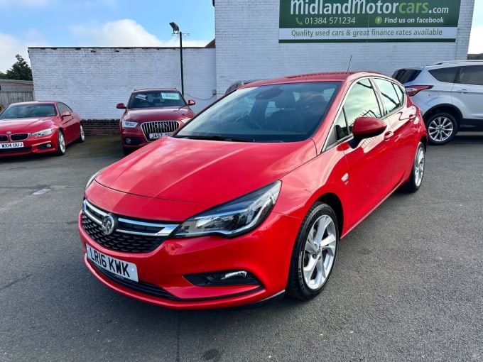 2025 Vauxhall Astra