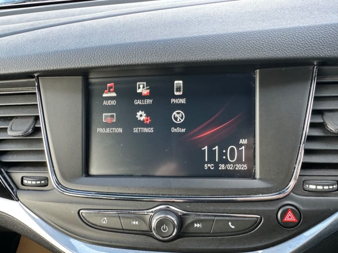2025 Vauxhall Astra