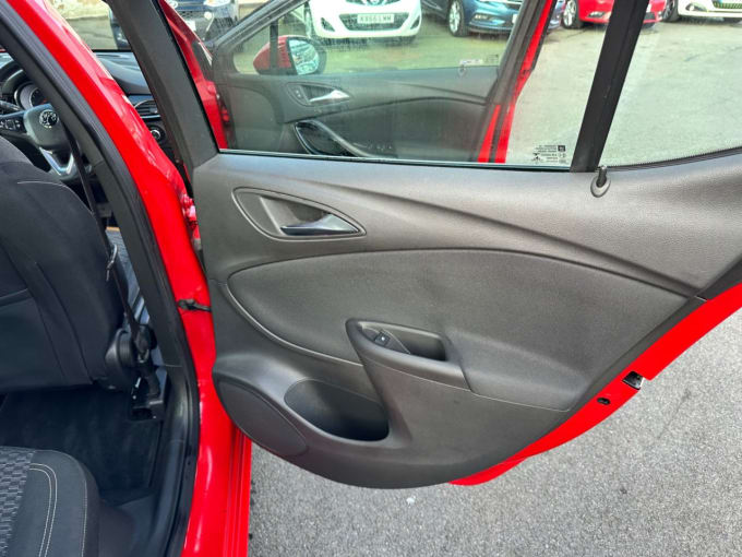 2025 Vauxhall Astra