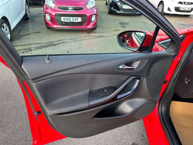 2025 Vauxhall Astra