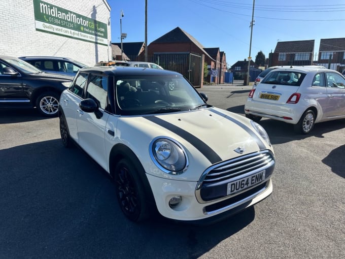 2025 Mini Hatch