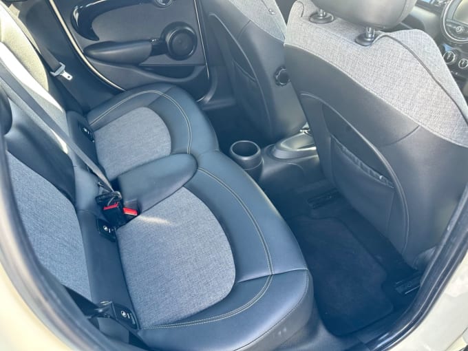 2025 Mini Hatch