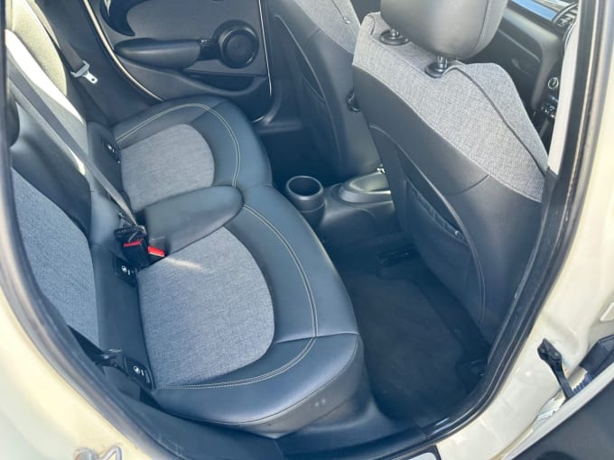 2025 Mini Hatch
