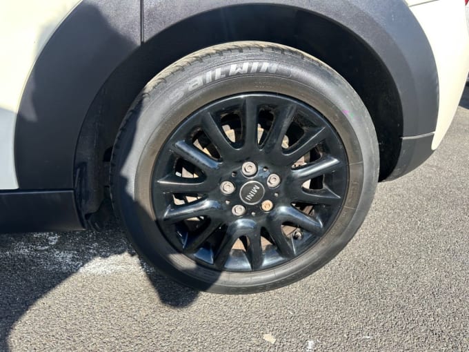 2025 Mini Hatch