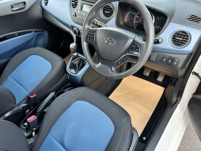 2025 Hyundai I10