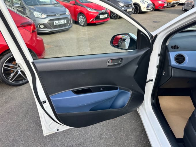 2025 Hyundai I10