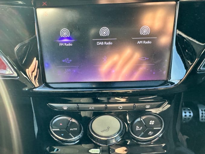 2025 Ds Automobiles Ds 3 Cabrio