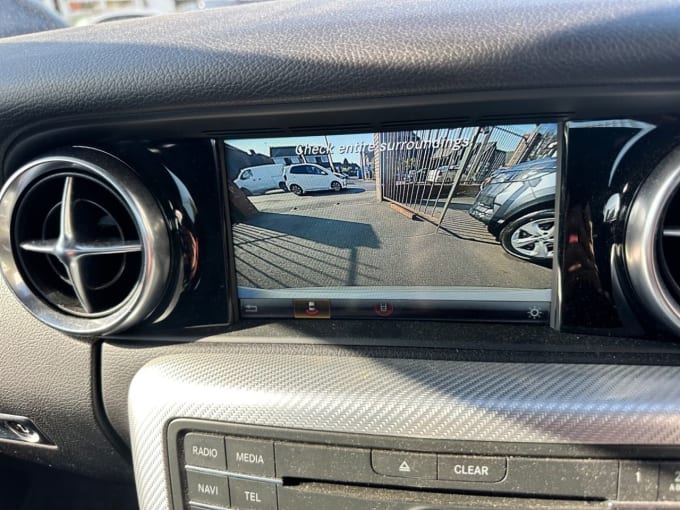 2025 Mercedes-benz Slc