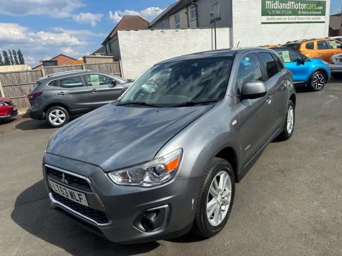 2025 Mitsubishi Asx