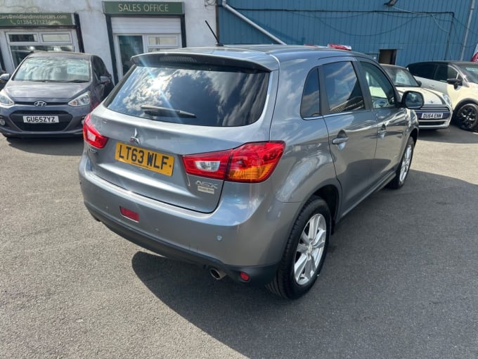 2025 Mitsubishi Asx