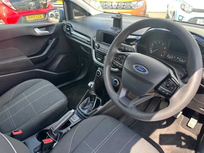 2025 Ford Fiesta