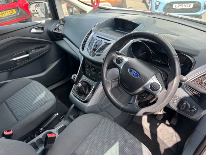 2025 Ford C-max