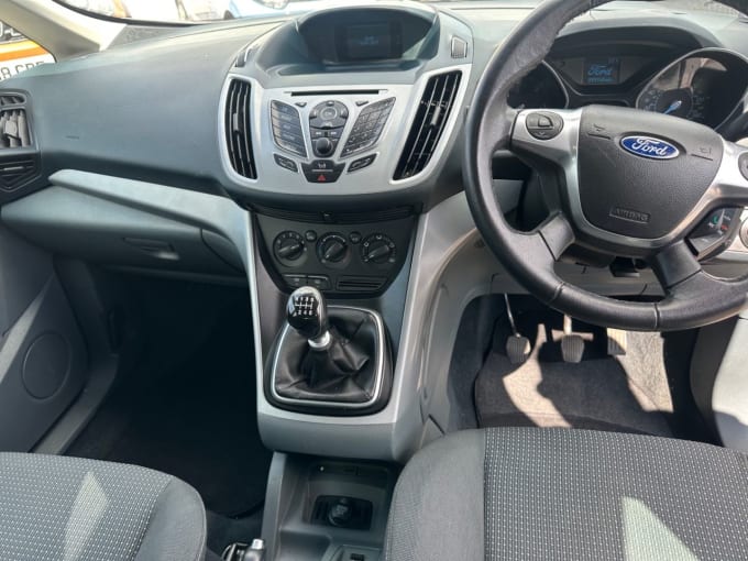 2025 Ford C-max