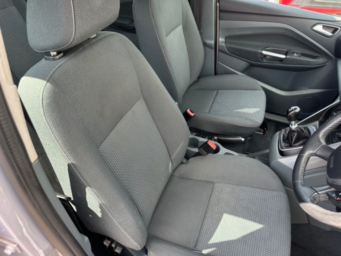 2025 Ford C-max