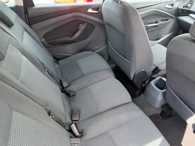 2025 Ford C-max