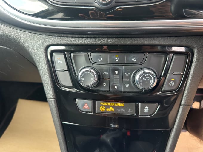 2025 Vauxhall Mokka X